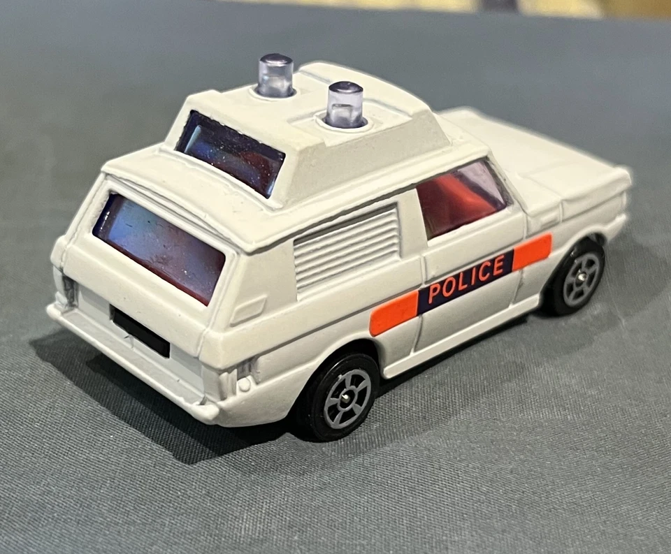 Corgi Juniors Range Rover Police Car SUV Very Clean Original - Image 2 of 3
