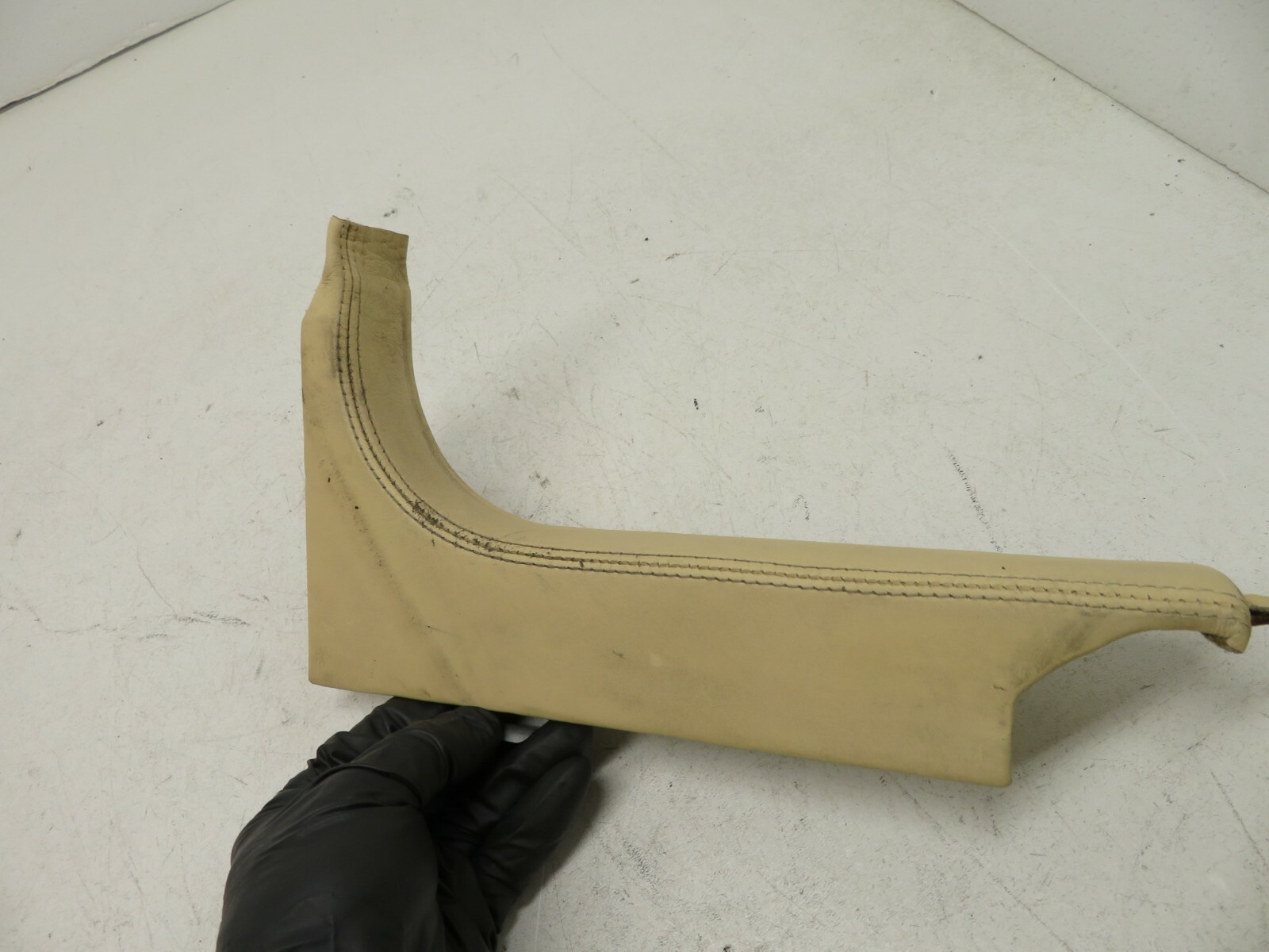1999-2006 BENTLEY ARNAGE RWD INTERIOR LOWER LEFT & RIGHT A PILLAR TRIM SET OEM