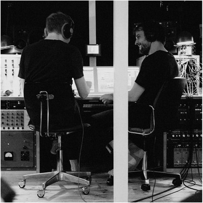 Olafur Arnalds & Nils Frahm - Trance Frendz