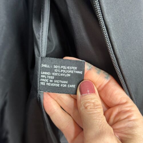 J549 - Women's Black Ann Klein Hooded Rain Coat - Size Large - Picture 5 of 9