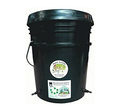 Blumat Water Reservoir (5 Gallon) Bucket w/ Lid & Bulkhead Fittings Installed
