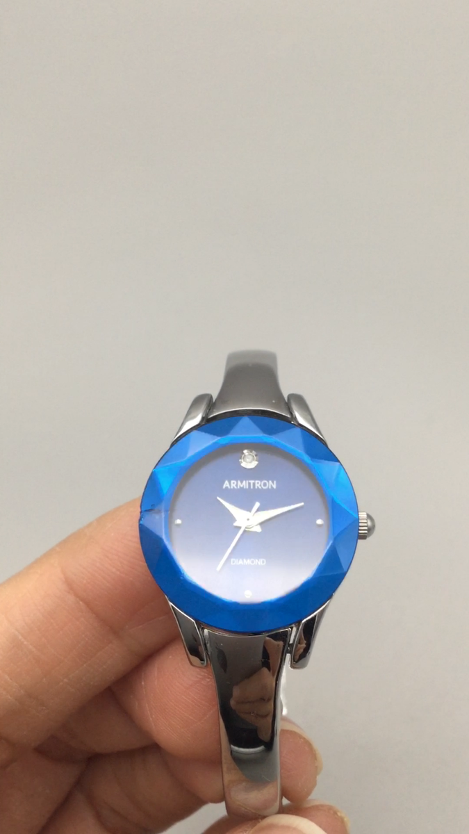 Armitron レディース腕時計 美品 $_12.JPG?set_id=880000500F