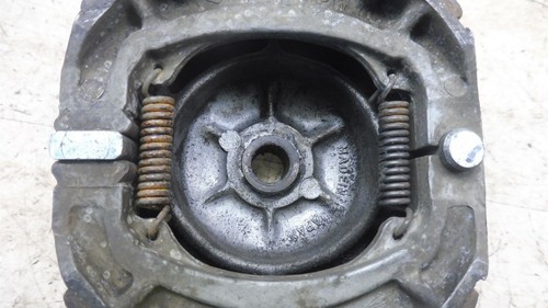 1980 Suzuki RM50 S686-3) rear brake plate hub drum - Picture 6 of 12