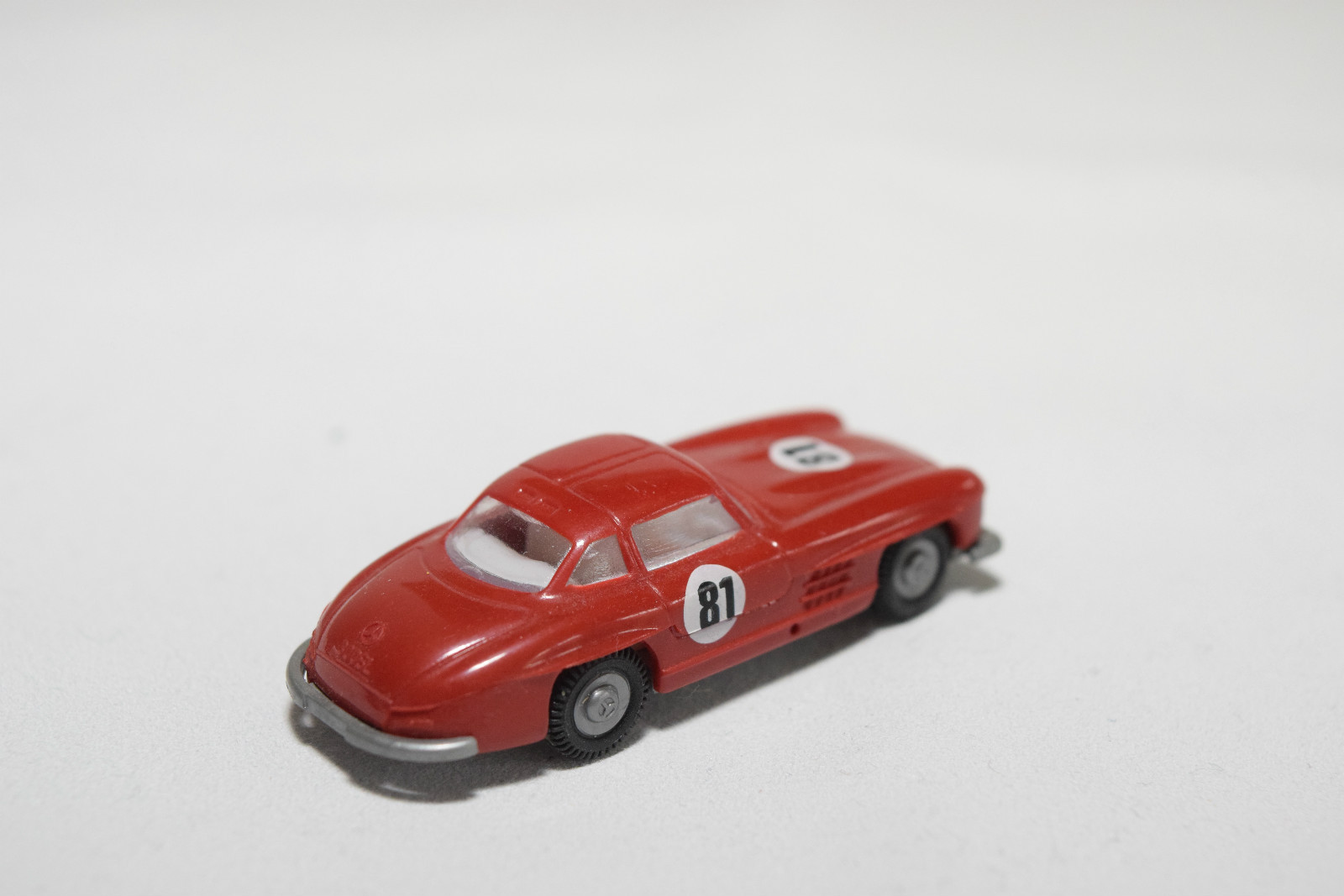 Picture 2 of 4