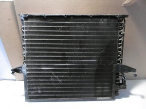 Originaler BMW E36 M50 Klimakondensator/Kühler mit elekt. Lüfterrad