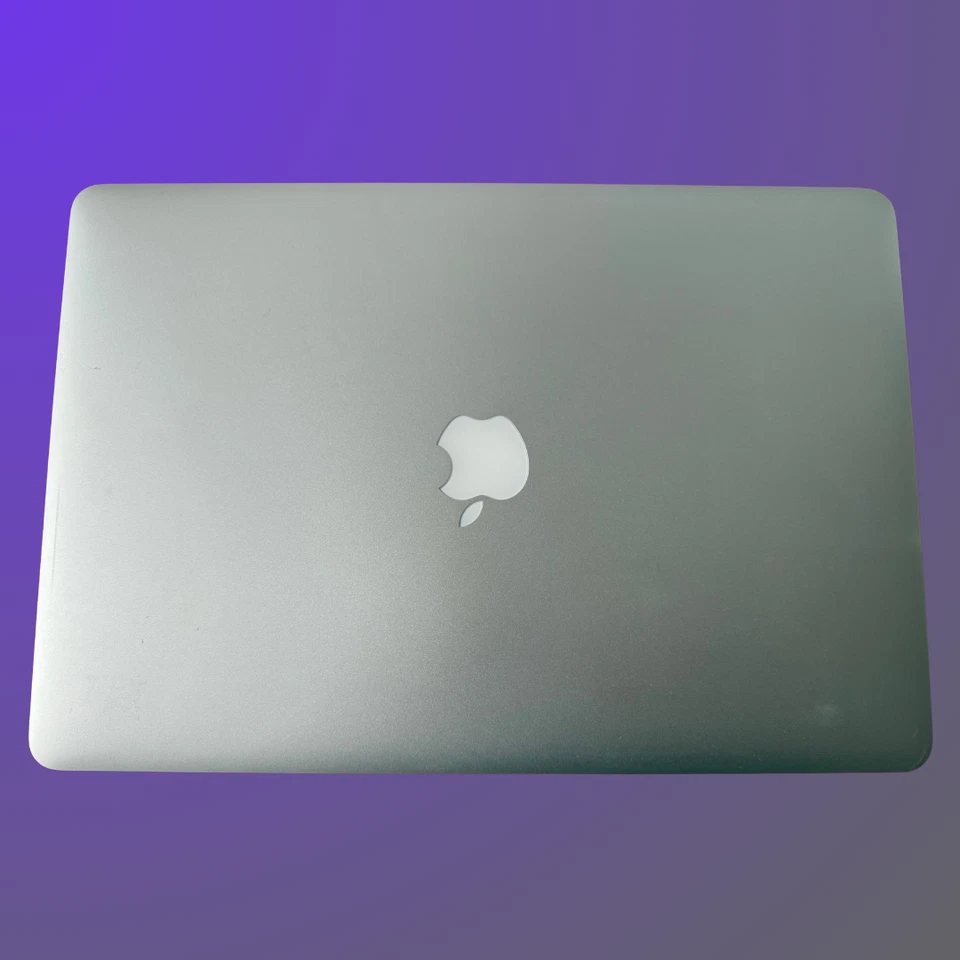 Apple MacBook Pro 15" - 16GB RAM - 256GB SSD - i7 - NEW BATTERY - Logic + More! - Image 4 of 4