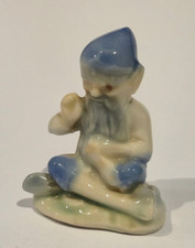 WADE 1970s TAILOR LEPRECHAUN Lucky Leprechauns Third Version 1971-1976 Excellent