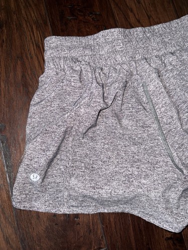 Lululemon Hotty Hot 3 in gefütterte Shorts grau Größe 6 - Laufen Fitness Shorts - Bild 4 von 7