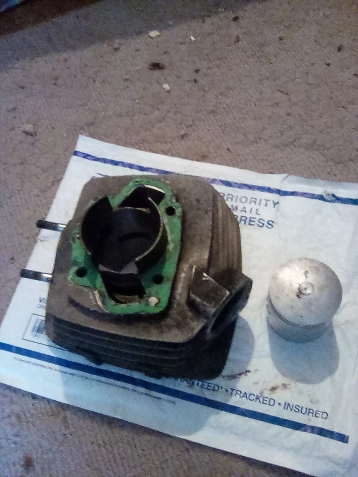 suzuki tc-ts-tm 125 cilindro con pistón Foto 2 de 2