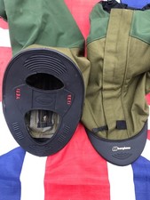Berghaus Yeti Gaiters UK Large New W/O Tags - Perfect Condition - Never Used