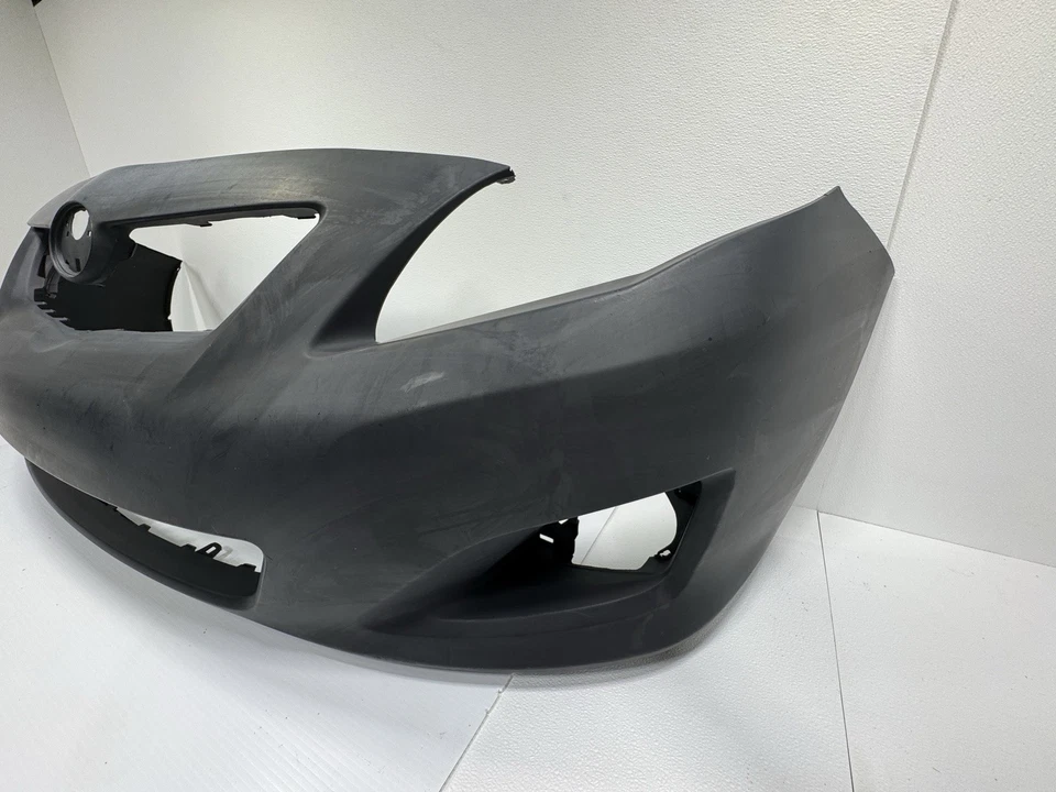 CUBIERTA PARACHOQUES DELANTERO LOCAL TOYOTA COROLLA 2009-2010 OEM Foto 2 de 4