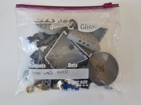 LEGO Star Wars: Droid Escape Star Wars (9490) and Polybag Set (30056)