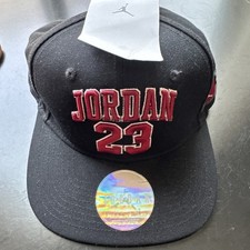 Jordan Pro Cap Kids 8-20 Black Snapback Adjustable Jumpman Hat