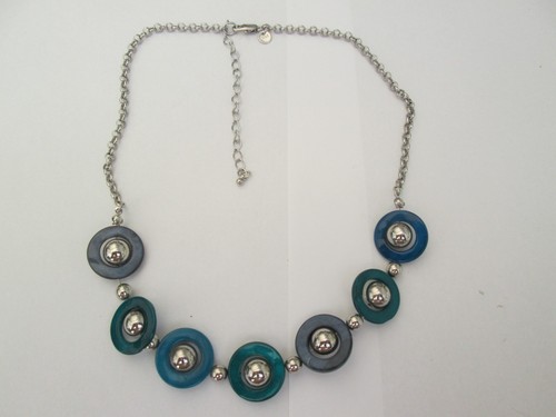 CHAIN NECKLACE WITH MULTICOLOURED CERAMIC DISCS & SILVER COLOURED BEADS - Picture 2 of 3
