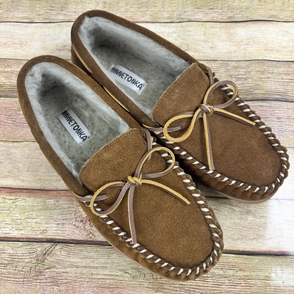 Minnetonka Mens 11 M Brown Suede Moccasin Slippers Faux Fur Hardsole Shoe 41353 - Image 1 of 4