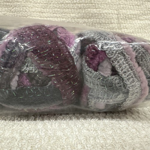 RARE 6 3oz Patons Pirouette Yarn Sparkly Metallic 83430 Orchid Shimmer Med 4 - Picture 8 of 8