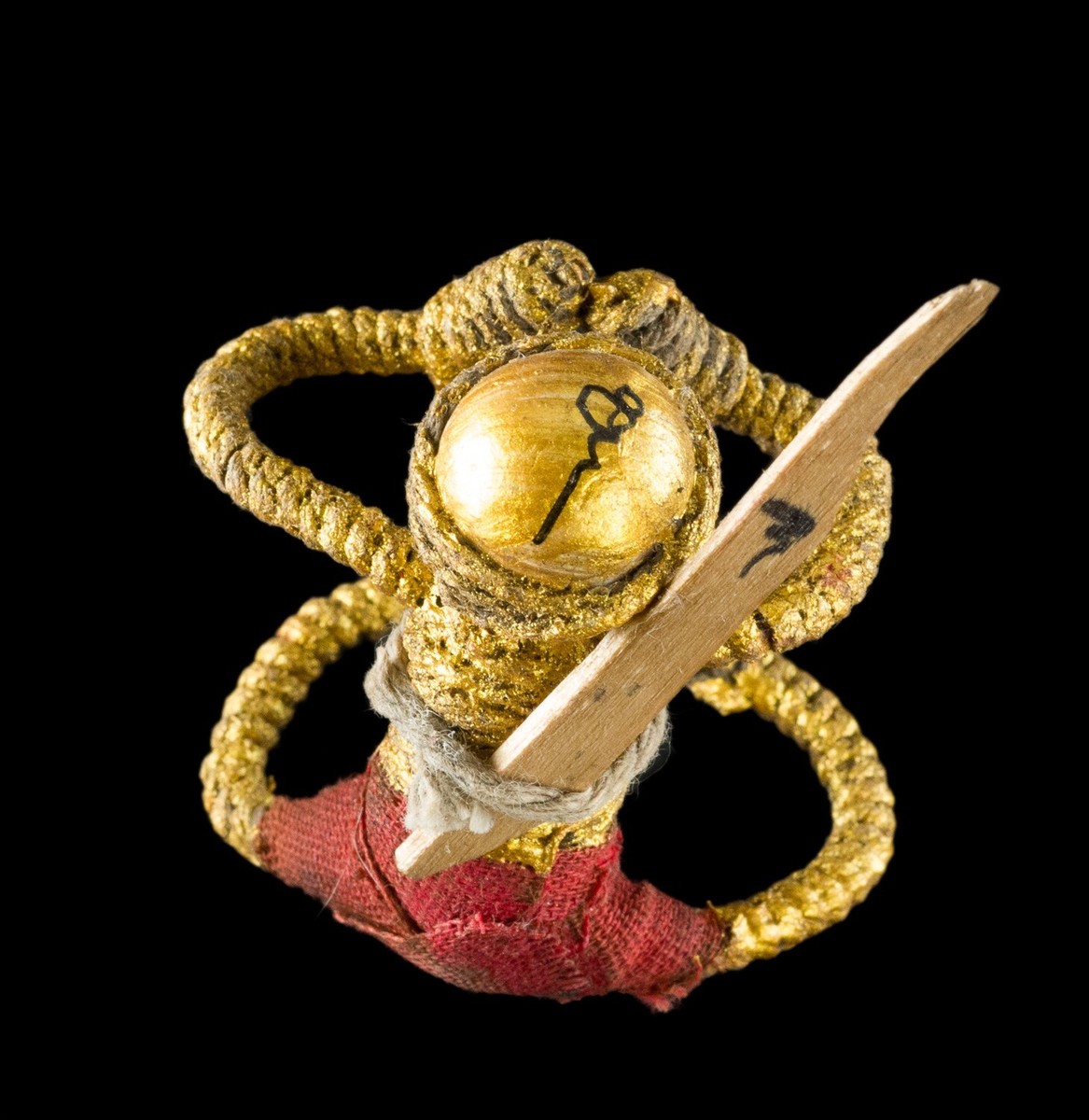 Hoon Payon Left Pun Guard of / The Body - Guerrier Talisman