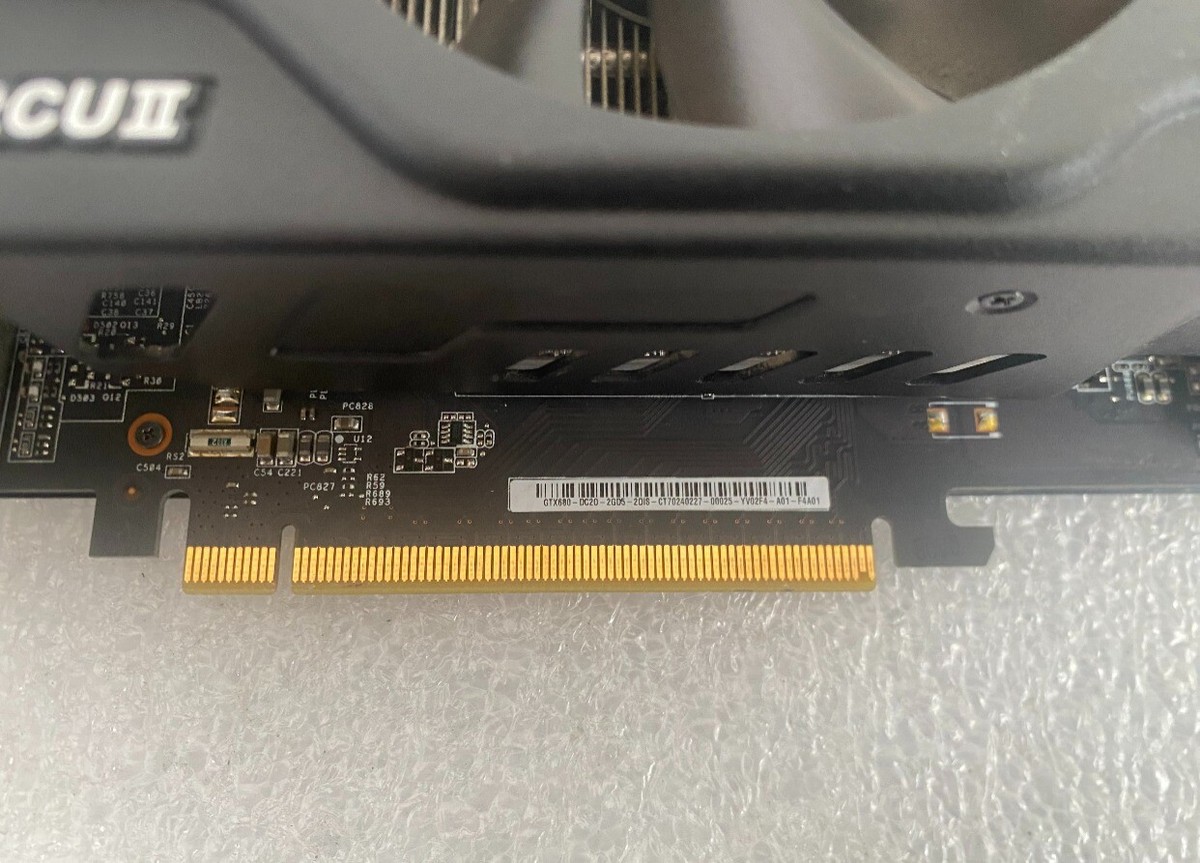 ASUS NVIDIA GeForce GTX 680 2GB GDDR5 DirectCU II GPU Graphics