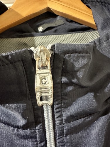 Victorinox jacket - Size XL - Blue - Picture 2 of 7
