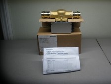 HONEYWELL V8043F1512/U MOTORIZED VALVE 3/4" PRESS CONNECTION 24V