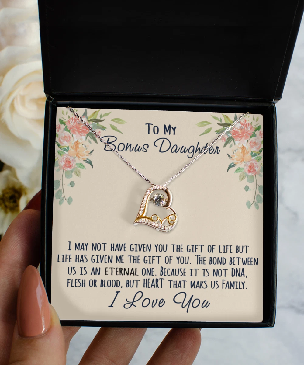 Bonus daughter heart necklace deals