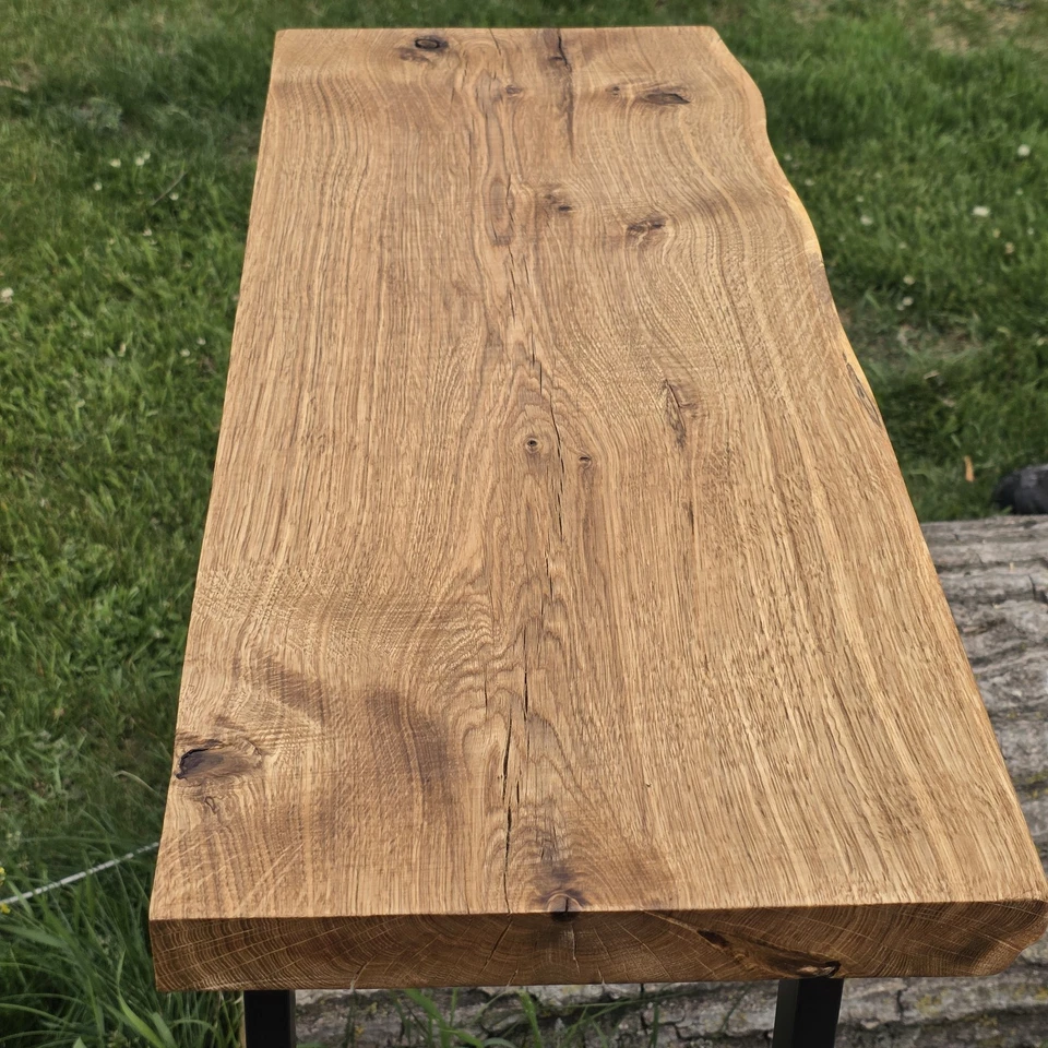 Banco o mesa auxiliar LIVE Edge TALLADO A MANO Foto 3 de 4