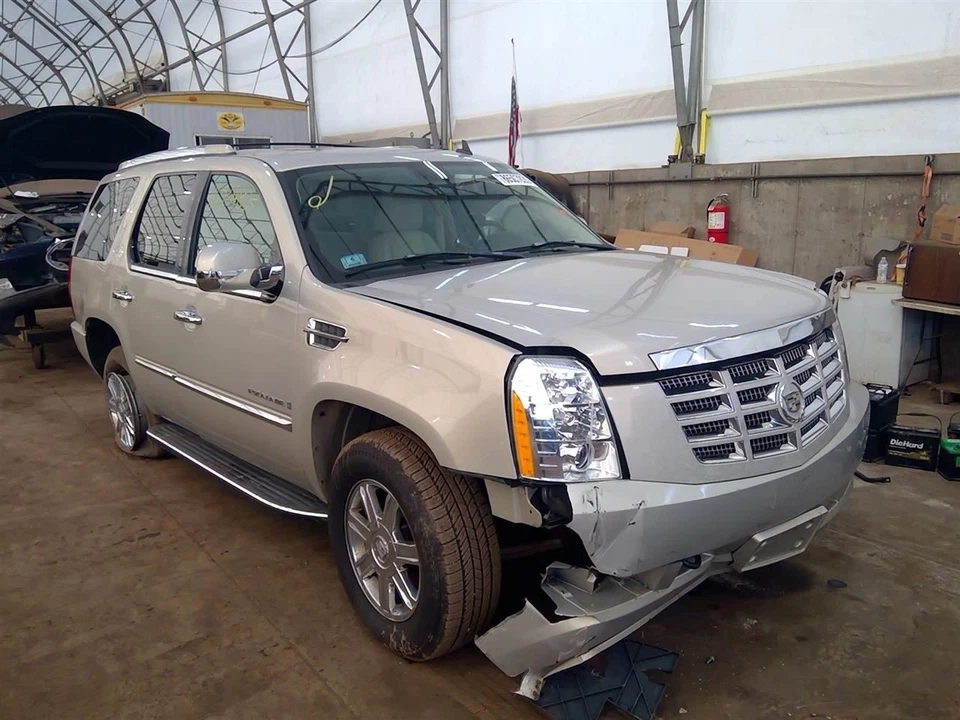 Engine 6.2L VIN 8 8th Digit Opt L92 Fits 07-08 ESCALADE 6864892 — 第 3/4 张图片