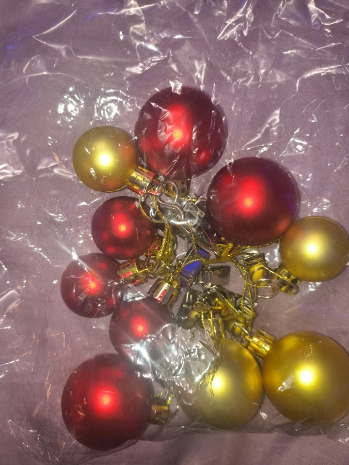 女士 Sm/M Elf 套装带帽子、腰带、礼服、腿、球形装饰带夹子 — 第 4/4 张图片