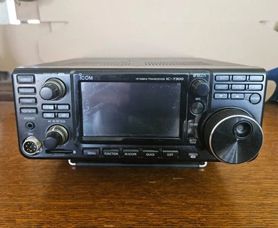 ICOM IC-7300 HF 100W très bon état AM FM BLU CW TOUTES BANDES ( Kenwood Yaesu ) - Photo 1/4