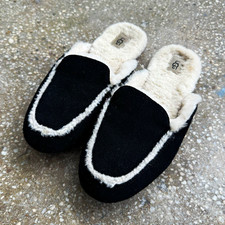 UGG Cozy II Women  s Slip-On Slippers Shearling Lined Suede Black Ivory 8