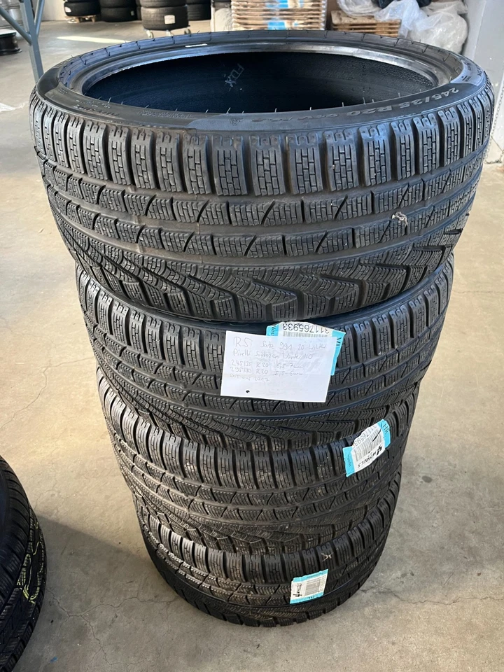 Satz Porsche 991 Winter Reifen 245/35 R20 + 295/30 R20 Pirelli Nottozero N0 (R5) - Bild 1 von 1