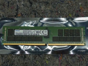 Samsung 32GB CL19 2666MHz DDR4 ECC 2Rx4 PC4 Server Memory RAM M393A4K40CB2
