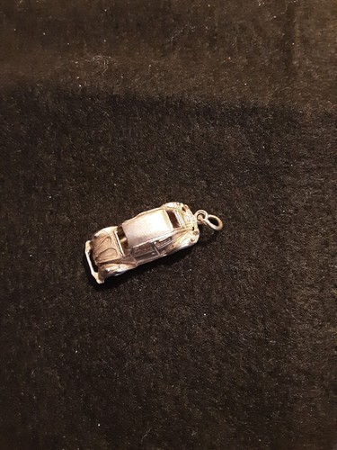 Vintage Sterling Silver 3D Volkswagen VW Beetle Bug Car Charm - Picture 5 of 5
