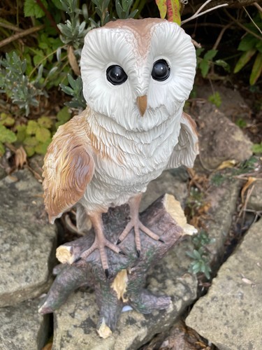 Barn Owl Garden Ornament Weather-Resistant Realistic Statue Outdoor Decor - Picture 4 of 6