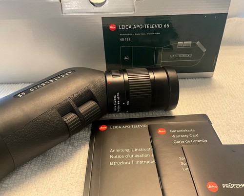 Leica APO Televid 65 Angled Spotting Scope and 25-50x Eyepiece - Picture 2 of 5