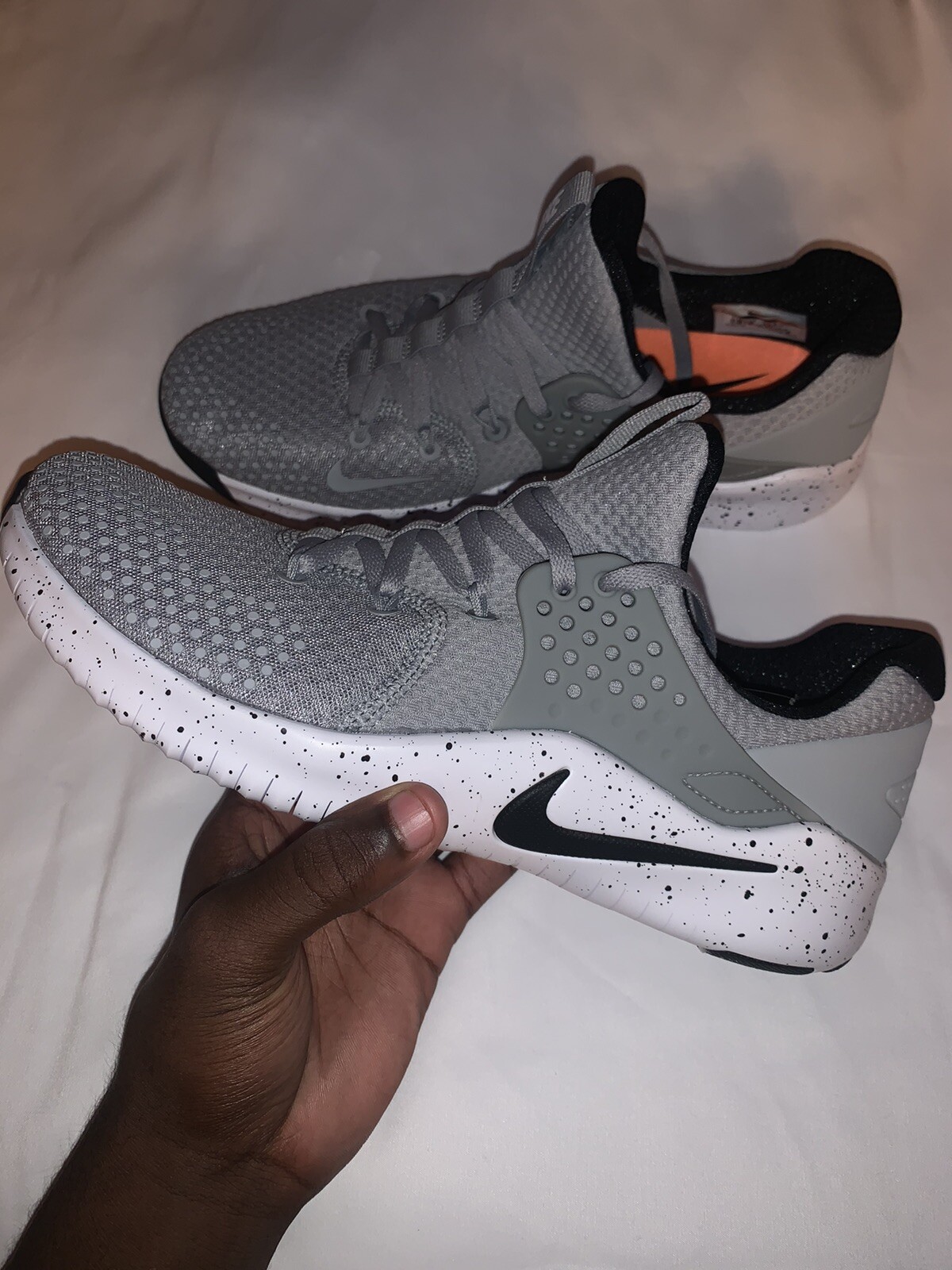 nike free trainer v111