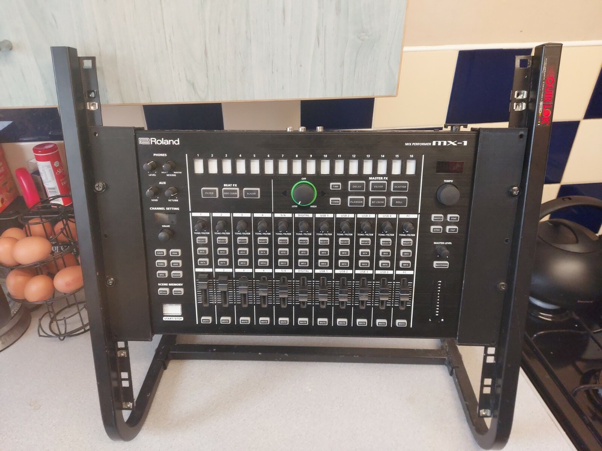 Roland MX-1 Aira Performance Mixer 19