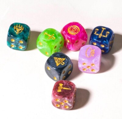 Yugioh Millenium Item Dice Set of 7 Gold Ink
