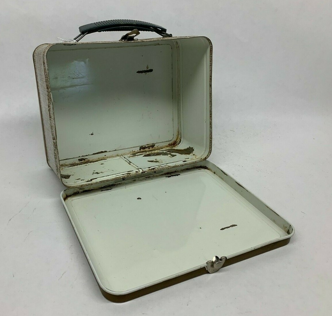 WORLD TRAVEL Children's Vintage Metal Lunch Box 1964 Ohio Art Co