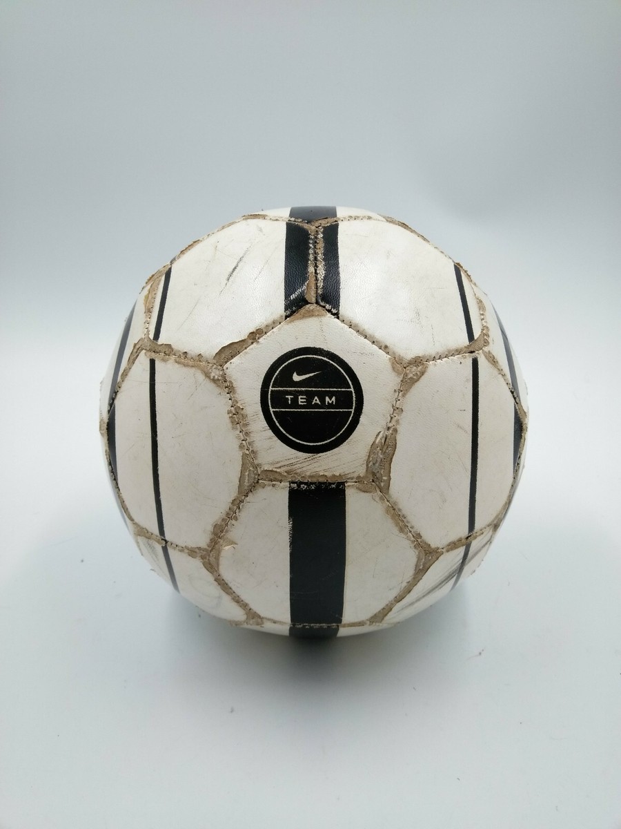 Nike TEAM TRAINING ACUTO TEAM Soccer Ball Size soccerball