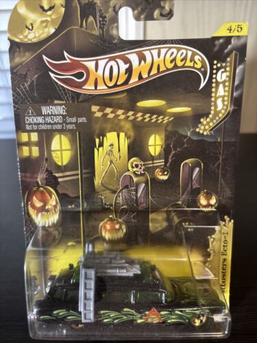 Hot Wheels Ghostbusters Ecto-1 4/5 - 2012 Happy Halloween! A