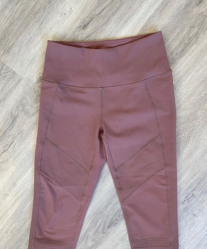 NWT - Zella Mauve High Waisted Women's Leggings - Medium - Picture 3 of 7