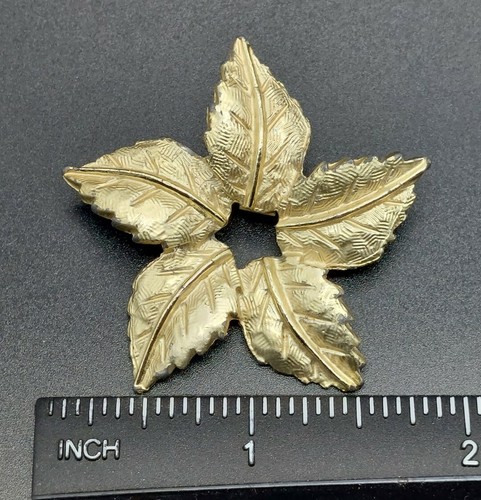 Star Shaped Leaves Gold Tone Brooch - 第 3/3 張圖片