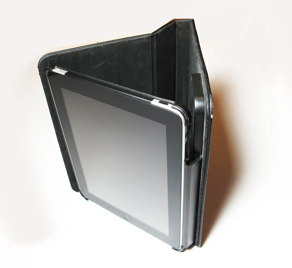 Apple iPad 16GB 3G Original 1st Gen A1337 w/ Charger & Specks Case - Locked SIM - Image 2 of 4