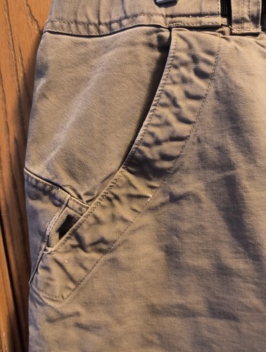Pantalones Cortos Mountain Hardwear Caqui con Cinturón Runaut Algodón 10” Entrepierna Para Hombres Talla XL USADOS EN EXCELENTE ESTADO - Imagen 3 de 10