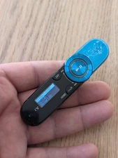 SONY NWZ-B152 WALKMAN DIGITAL MUSIC PLAYER WITH 2GB MP3 BLUE