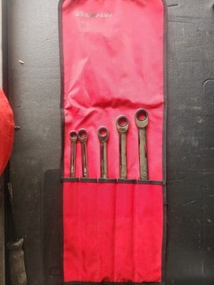 Snap on 5 Piece Metric Reversible Ratcheting Box Wrench Set XDLRW705K1