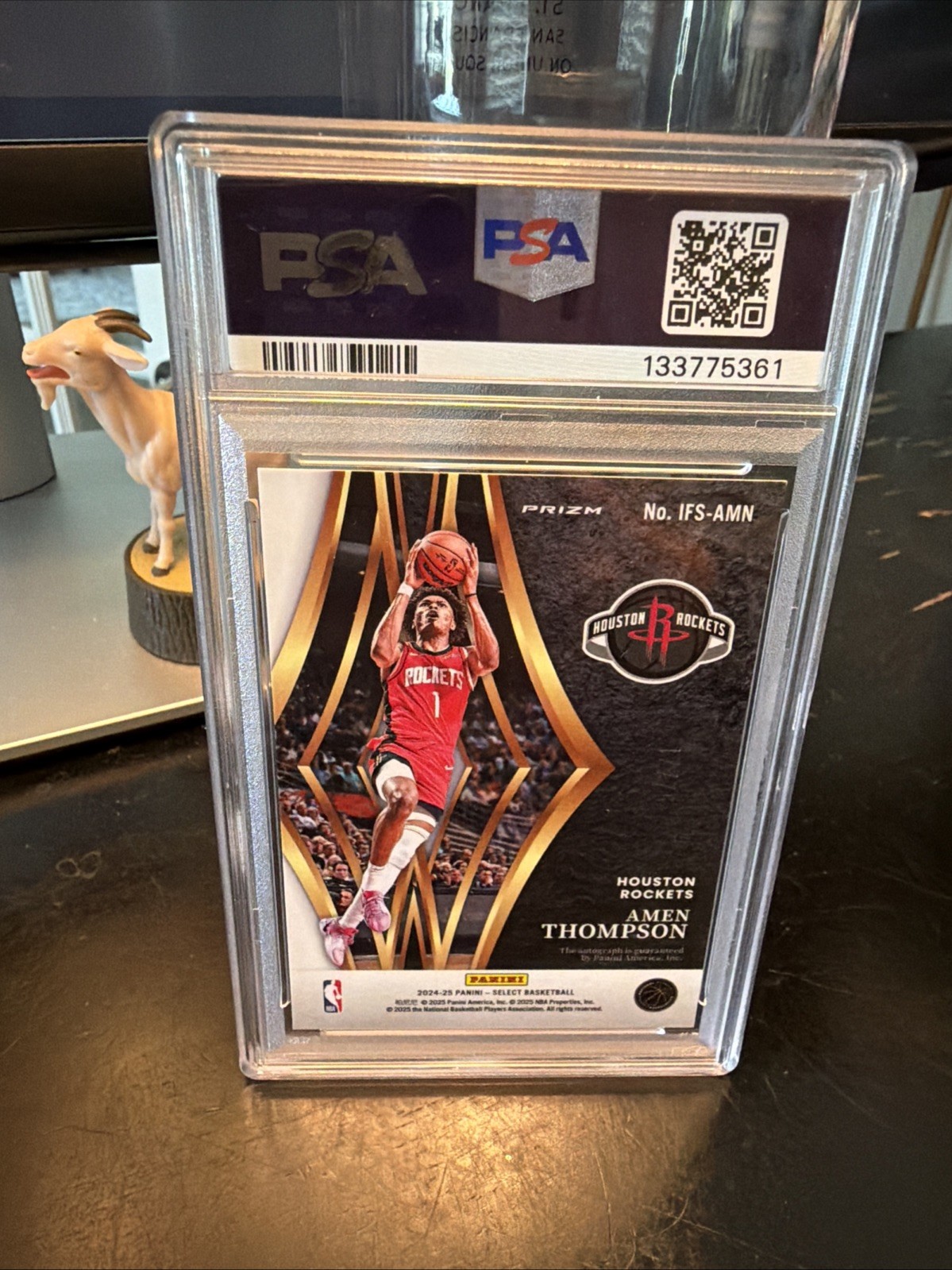 Panini Select 2024-25 Amen Thompson In Flight Signatures PURPLE Auto /75 PSA 9 view 2
