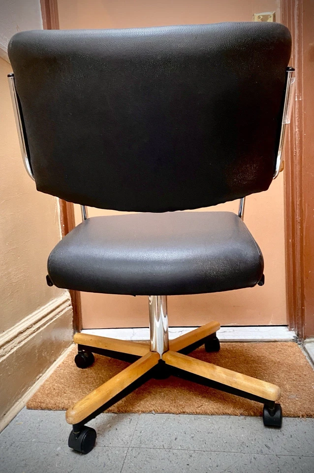 Silla giratoria Chromcraft Revington Midcentury Foto 3 de 4