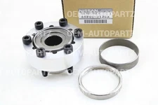 GENUINE NISSAN OEM HUB ASSY-FREE R 40250-01J0A FRONT WHEEL 4WD NEW